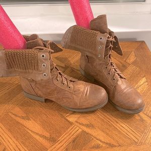 Worn Once Brown lace up boots w/ adjustable height styles